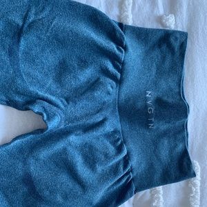 NVGTN contour seamless in slate blue